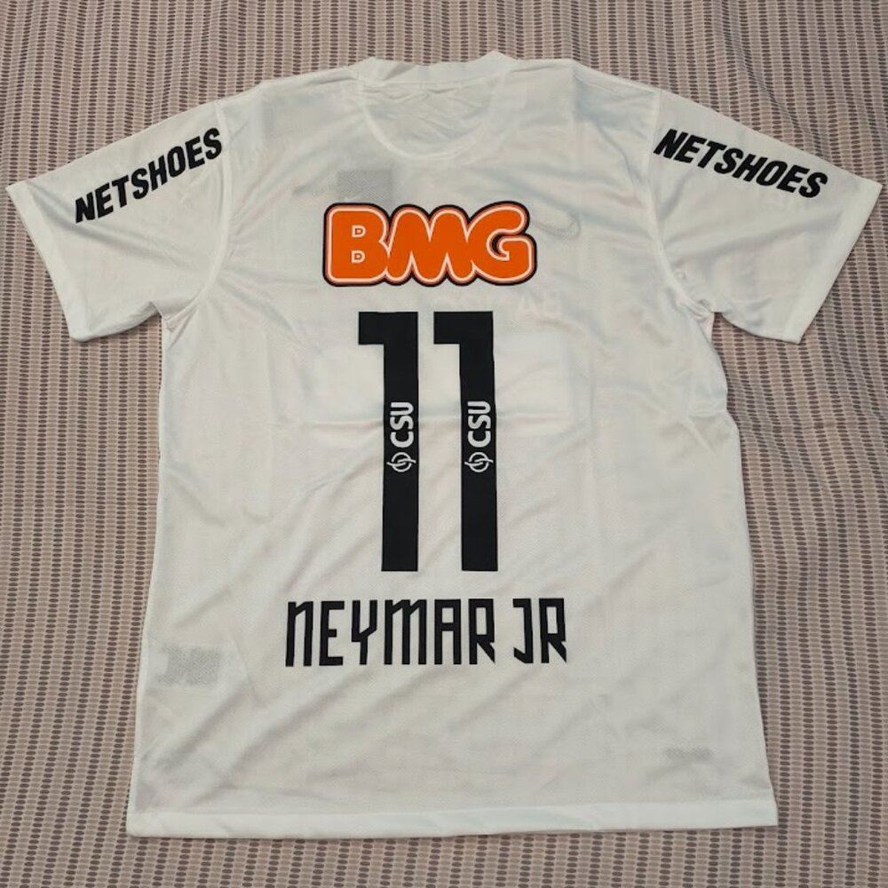 Neymar Jr #11 Santos FC 2012 Home kit (size L, New)